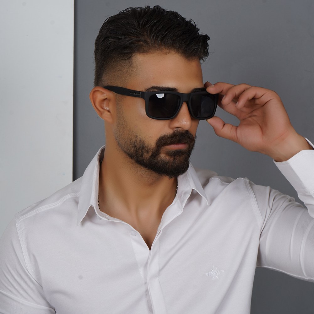 عینک آفتابی مردانه مدل Hugo (در 4 رنگ بندی)